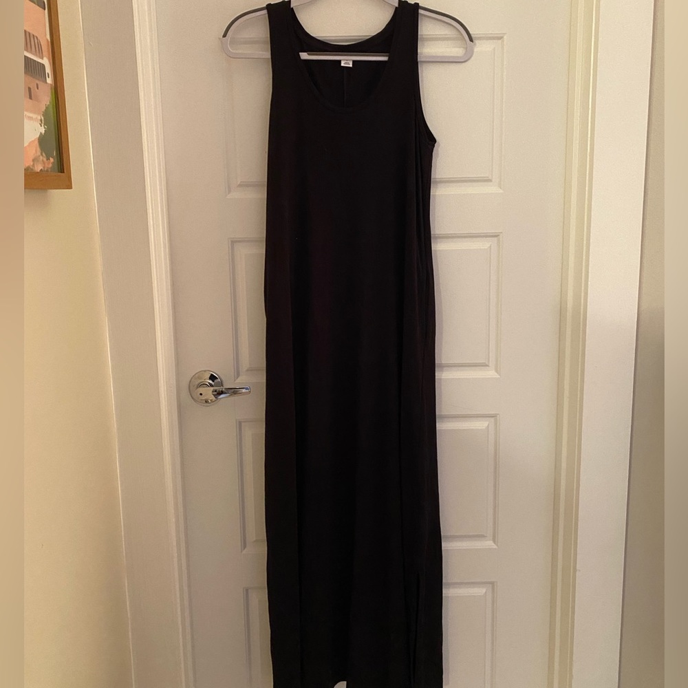 Old Navy Sleeveless Maxi Dress